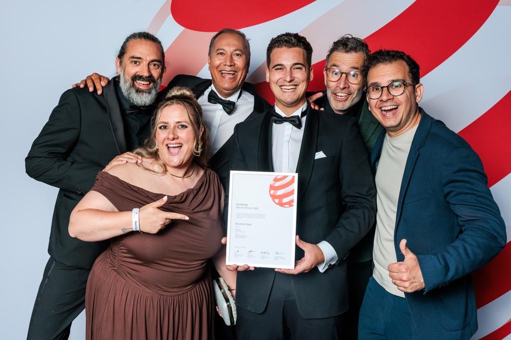 Shoefresh wins Red Dot Design Award