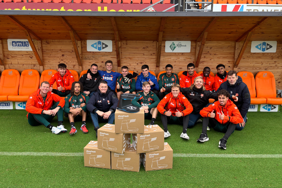 FC Volendam receives personalised Shoefresh Opods.